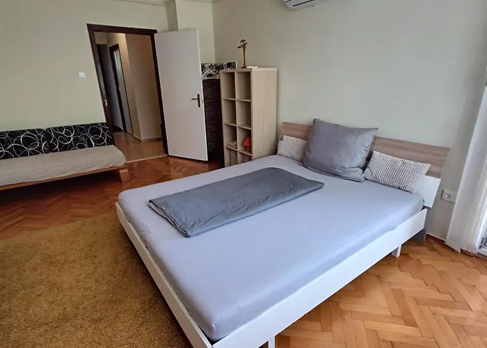 Newisland Family Apartman